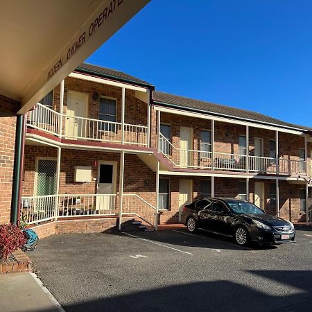آرميدال Cedar Lodge Motel المظهر الخارجي الصورة