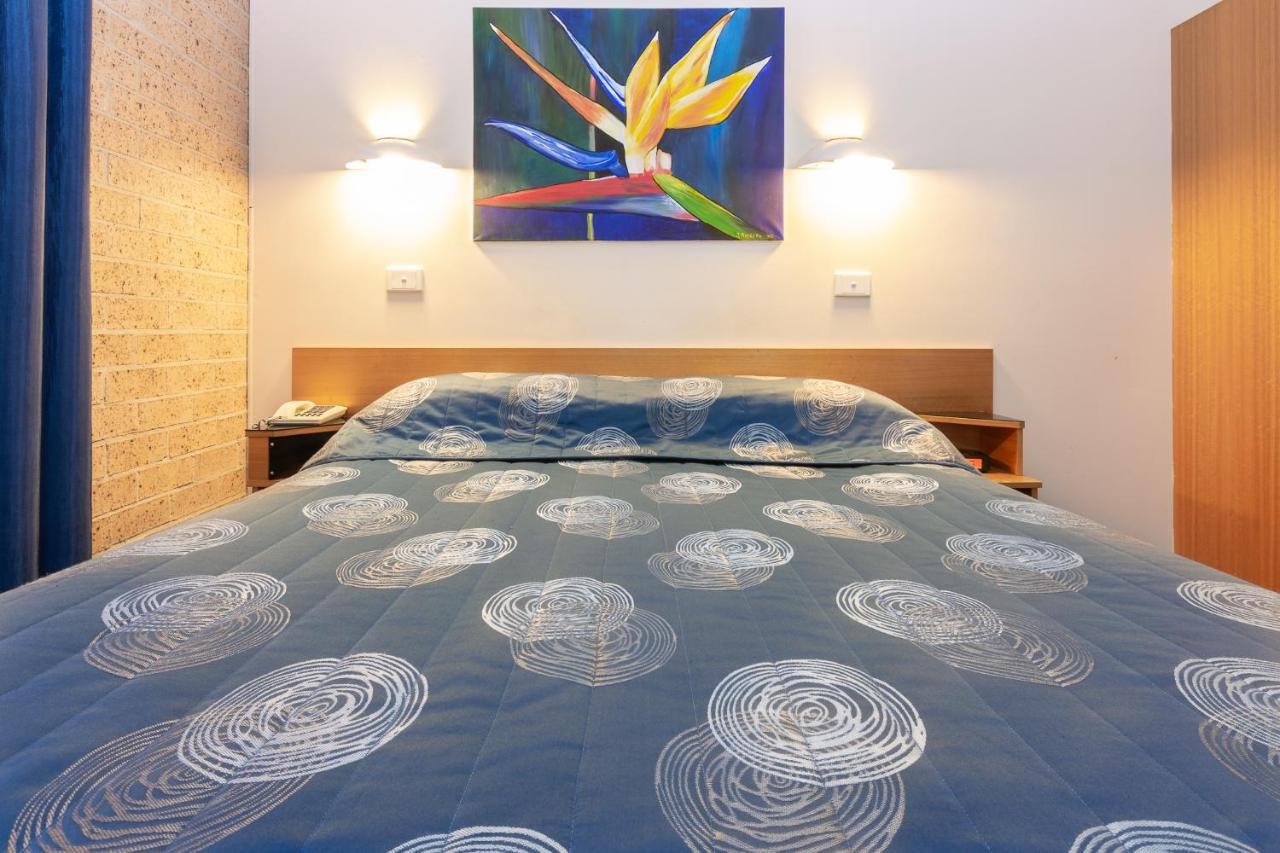 آرميدال Cedar Lodge Motel المظهر الخارجي الصورة