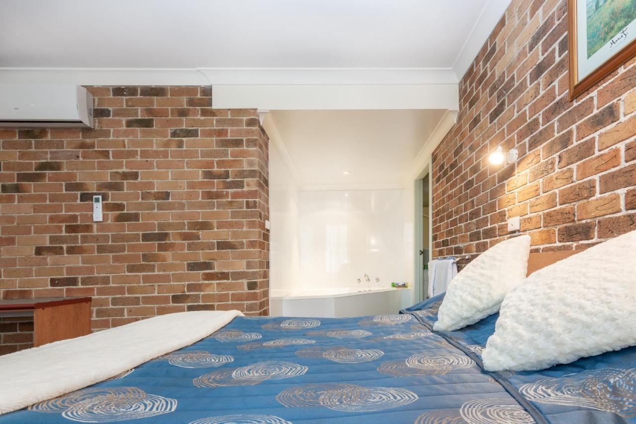 آرميدال Cedar Lodge Motel المظهر الخارجي الصورة